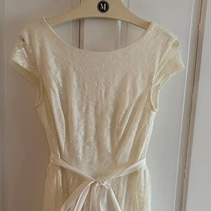 Elegant Cream Lace Dress